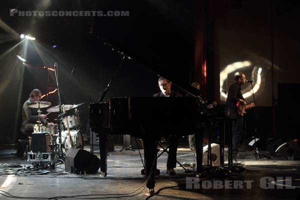 SPAIN - 2012-11-23 - BOULOGNE-BILLANCOURT - Carre Bellefeuille - 